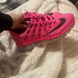 Hot pink Nike air max 2016